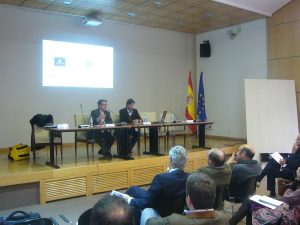 Santiago Alfonso y Valentin Tijeras_Presentacion Grupo Cosentino 1 b