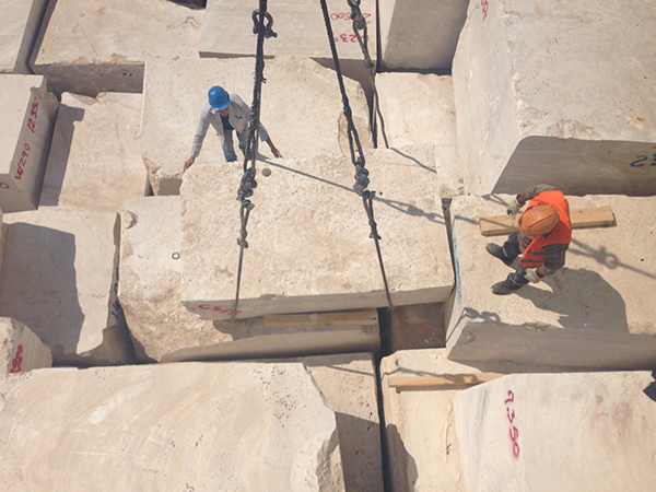 Bloques de travertino de Cantursa