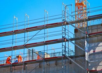 La-actividad-en-la-construcción-de-Reino-Unido-cae-en-febrero-610x400