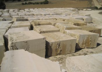 Bloques de Piedra de Silos en Cantera
