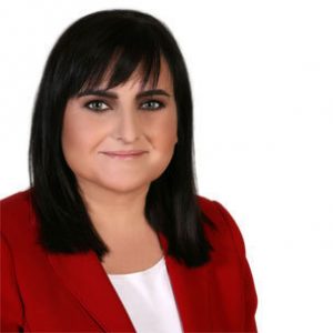 Isabel Arévalo,  delegada de Educación.