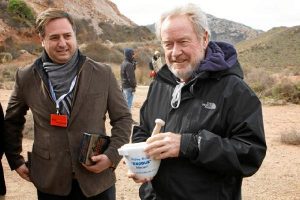 64794_51585_Ridley-Scott-con-Raul-Martinez-alcalde-de-Macael_G