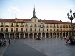 leon_plazamayor