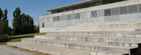 Escuela Superior de Tecnología y Gestión (ESTG)