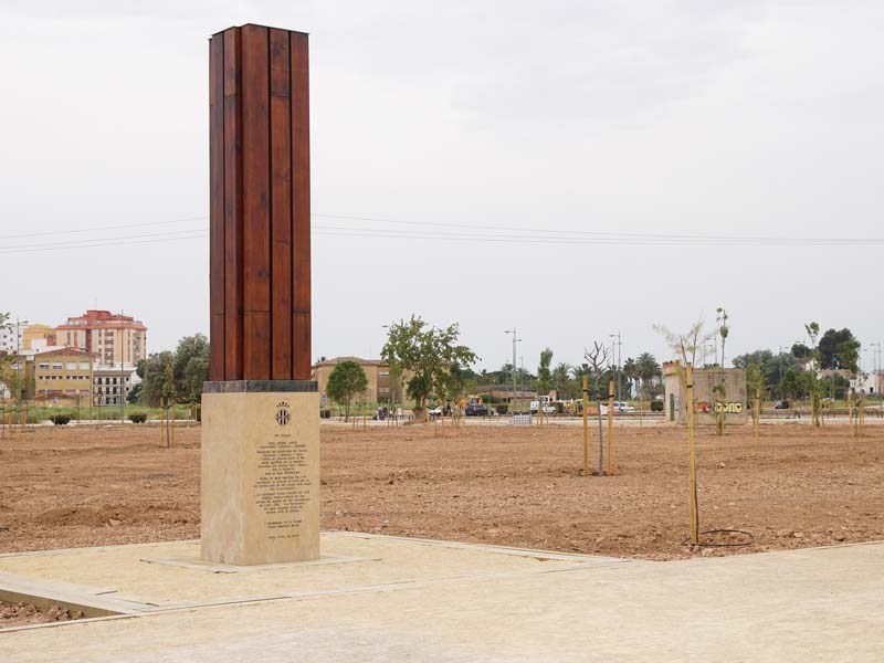 monolito alzira