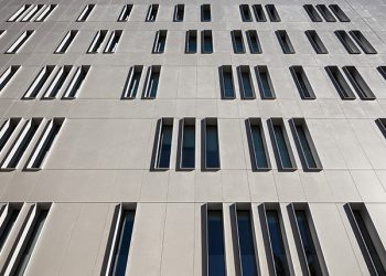 Fachada edificio Cajamar_Dekton Sirocco 3