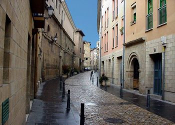 Calle Ruavieja, ubicada en el Casco Antiguo de Logroño (La Rioja-España