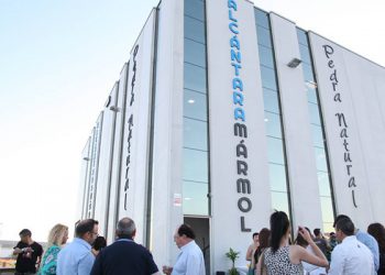 alcantara marmol inauguracion