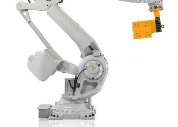 irb-8700-robot-sideview-960
