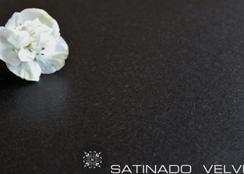 SATINADO VELVET.PREMIUM BLACK
