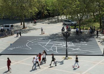 Einweihung Installation "Musical Labyrinth" von Daniel Libeskind im Rahmen des Konzertprojektes "One Day In Life" der Alten Oper Frankfurt