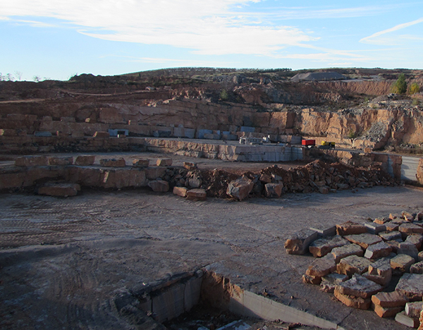 Black Kafe quarry