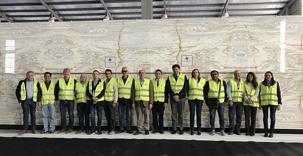 delegacion-internacional-piedraok