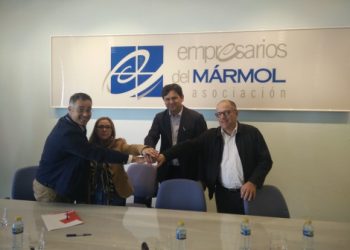 empresariosdelmarmolcruzroja