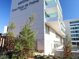 Façade-_-Hipotels-4_-_-Dekton-Edora-2