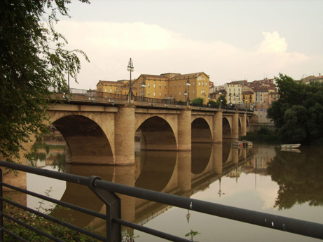 puente piedra logroño