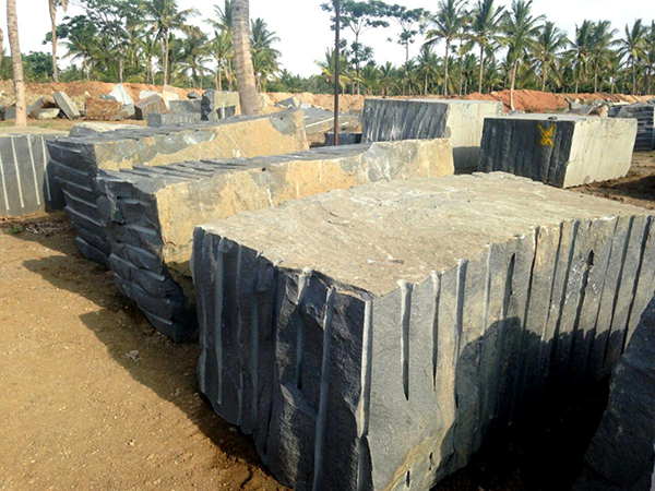 chamarajanagar_black_granite_block_03