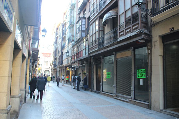 calle tenderia