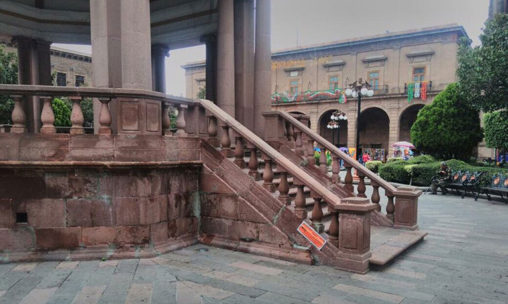 plaza de las armas mexico