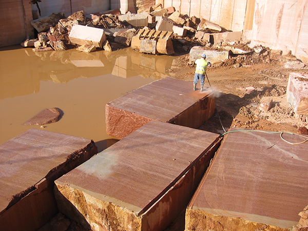 AL-ANDALUS RED QUARRY