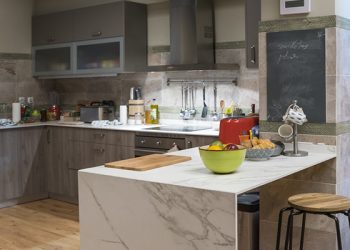 PLATO SERIE TELE 5 GLOBOMEDIA COCINA CALACATTA PULPIS SILK