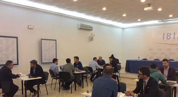 encuentro clientes-proveedores