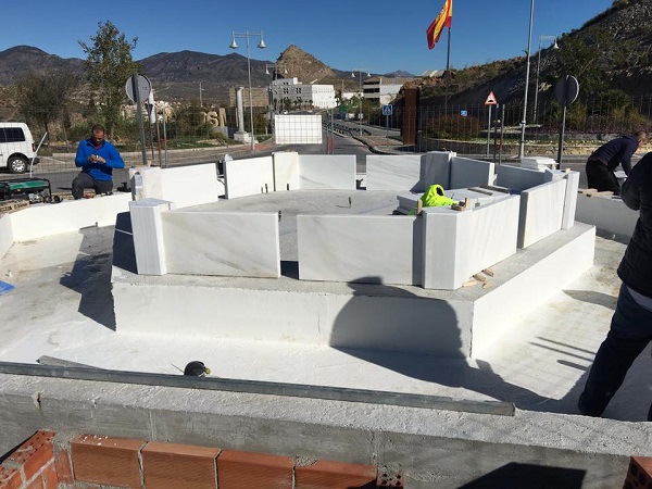 fuente macael 4