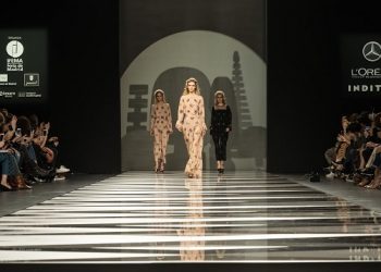 Foto-archivo-_MBFW-2014_-Pasarela-de-Cosentino
