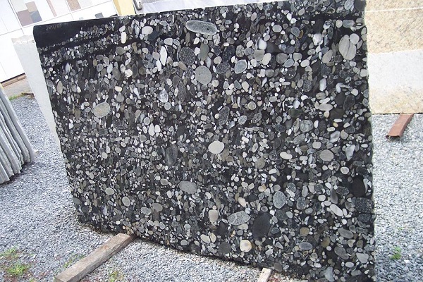 marinace black-grandulace