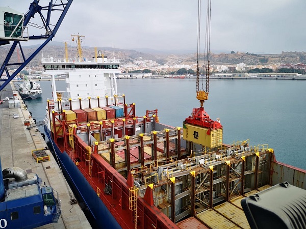 escala_Mistral_Cosentino_Puerto_Almeria