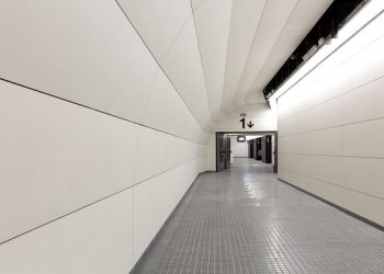 Neolith-estacion-provenza-00-1024x683