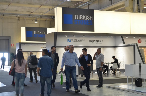turkis stones marmomac