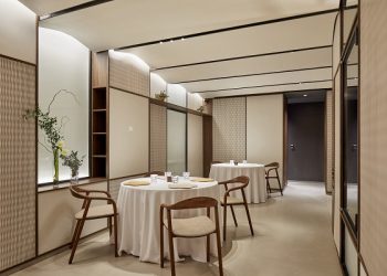 neolith. restaurante cinc sentics