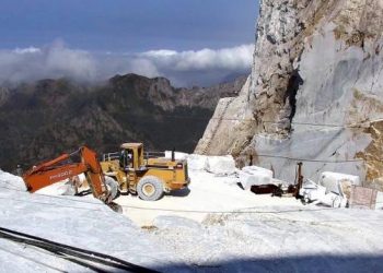 cantera marmol massa