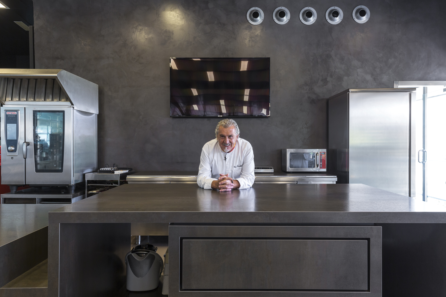 THESIZE SURFACES - NEOLITH Almassora - Castellón - Spain