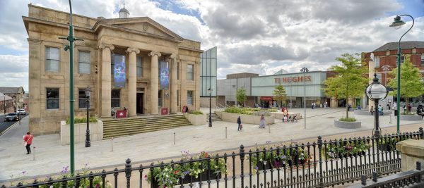 oldham-town-hall-13196