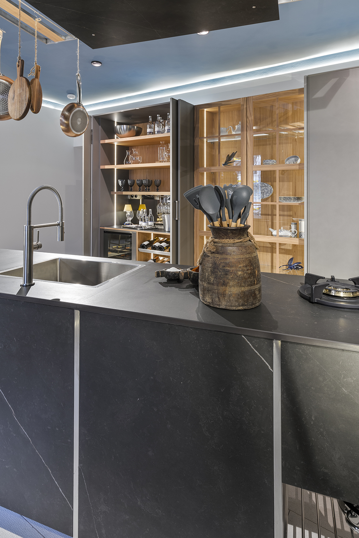 THESIZE SURFACES - NEOLITH Almassora - Castellón - Spain