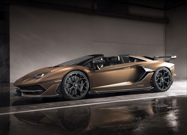 Automobili-Lamborghini-Surfaces_03