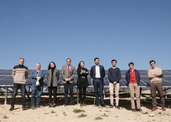 Visita a planta solar en instalciones de Pino Cocinas