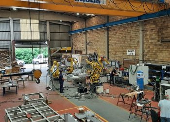 2 MONTAJE Y PRUEBA ROBOTS