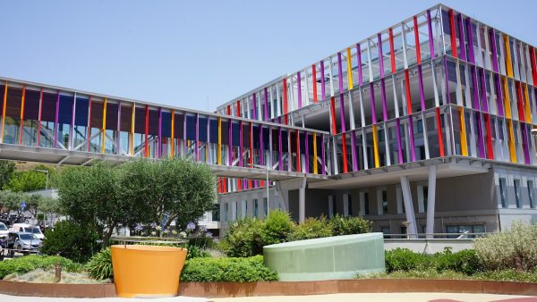 SJD-Pediatric-Cancer-Centre-Barcelona-Fachada-Dekton1