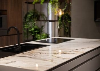 stossa-neolith