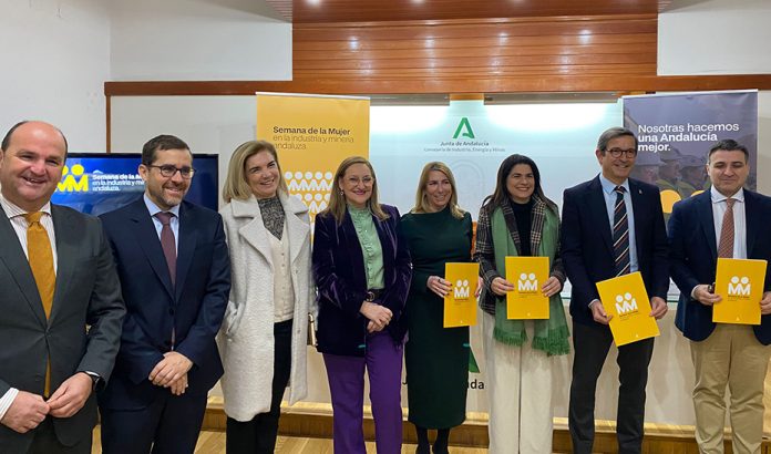 Paradela Presentación Semana Mujer Industra y Minería Estandar 02dn