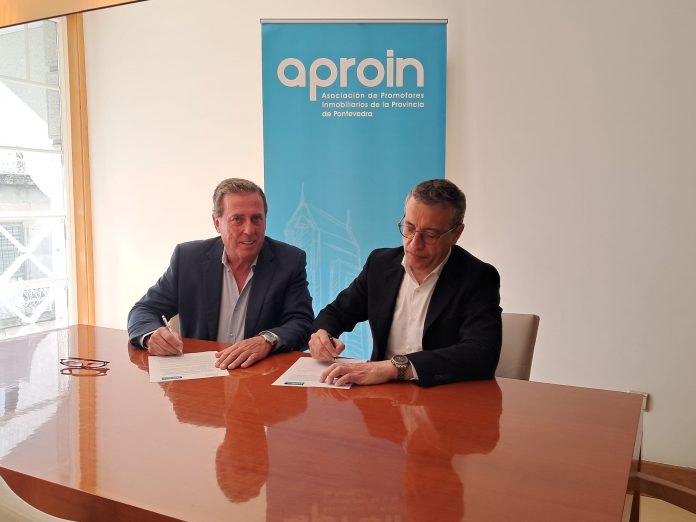 Firma colaboracion APROIN Cluster Granito