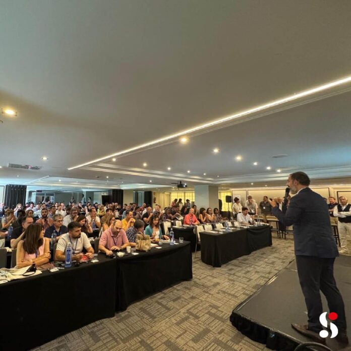 schmidt convencion 2025