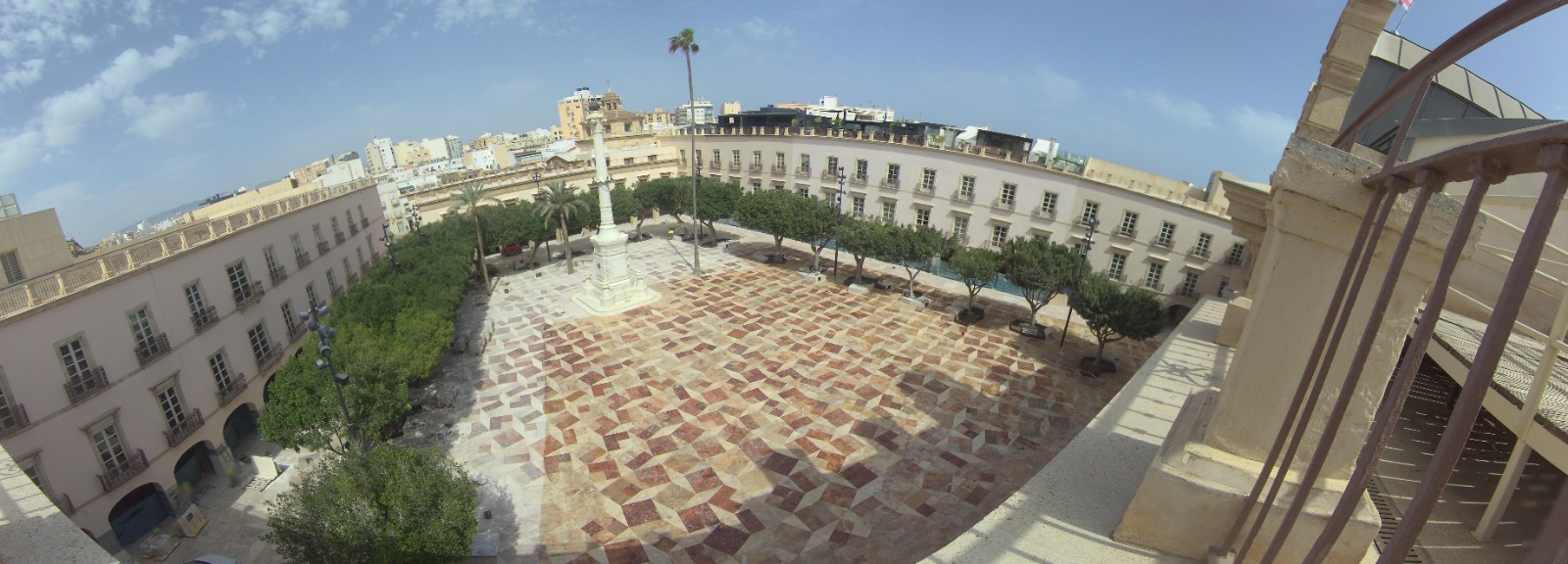 pavimento travertino-plaza constitucion almeria4