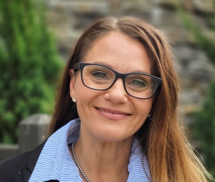 Laurie Weber
