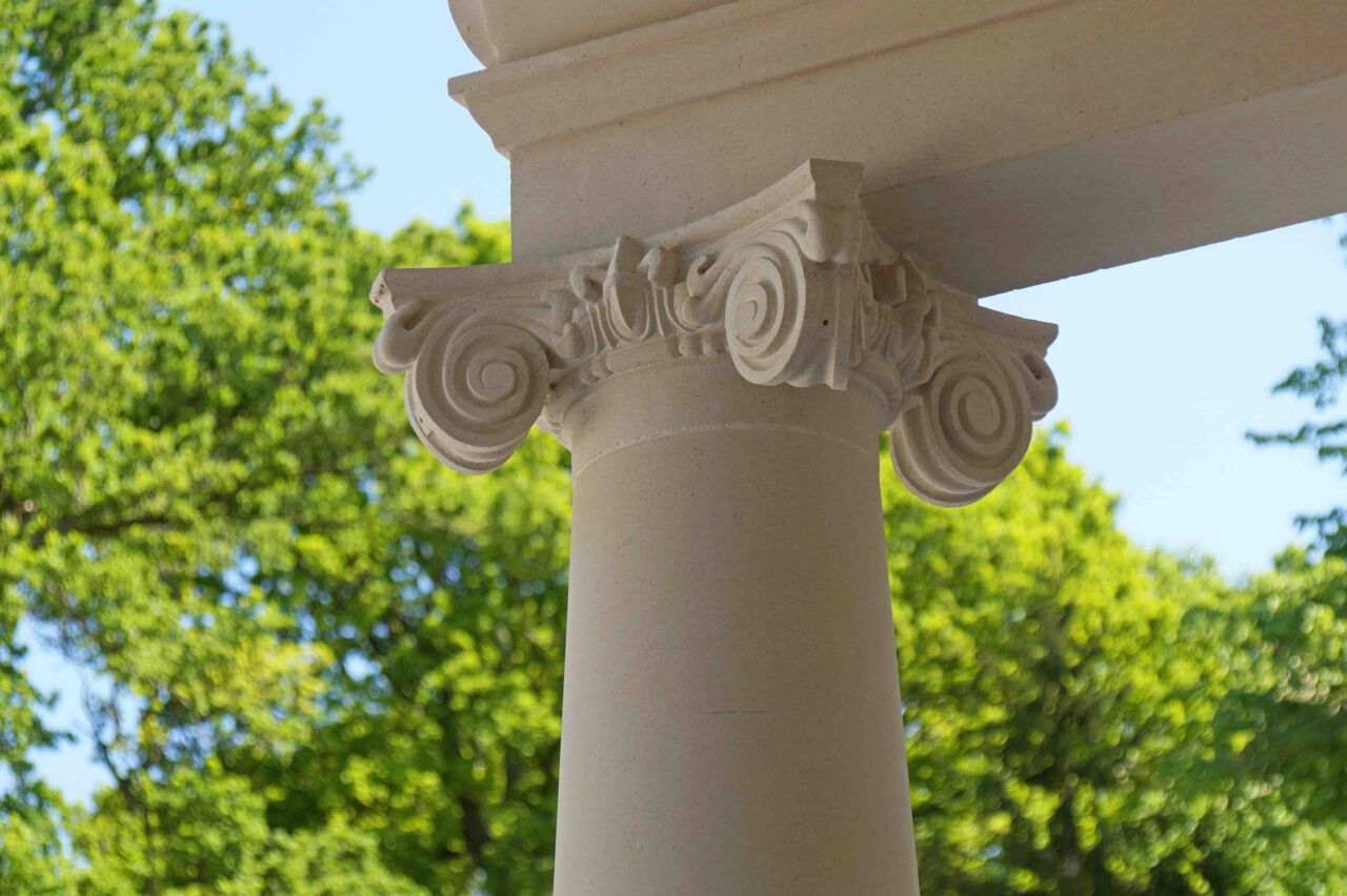 columna en piedra natural-foto-albion stone