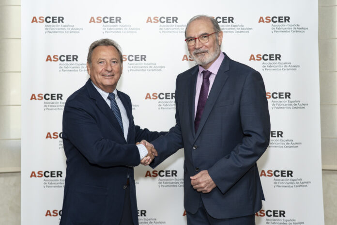 20250911-RelevoPresidenciaASCER-006