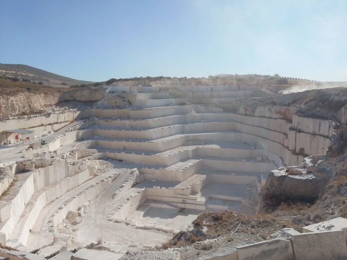 cantera- marmol- piedra paloma-sevilla cantera- marmol- piedra paloma-sevilla